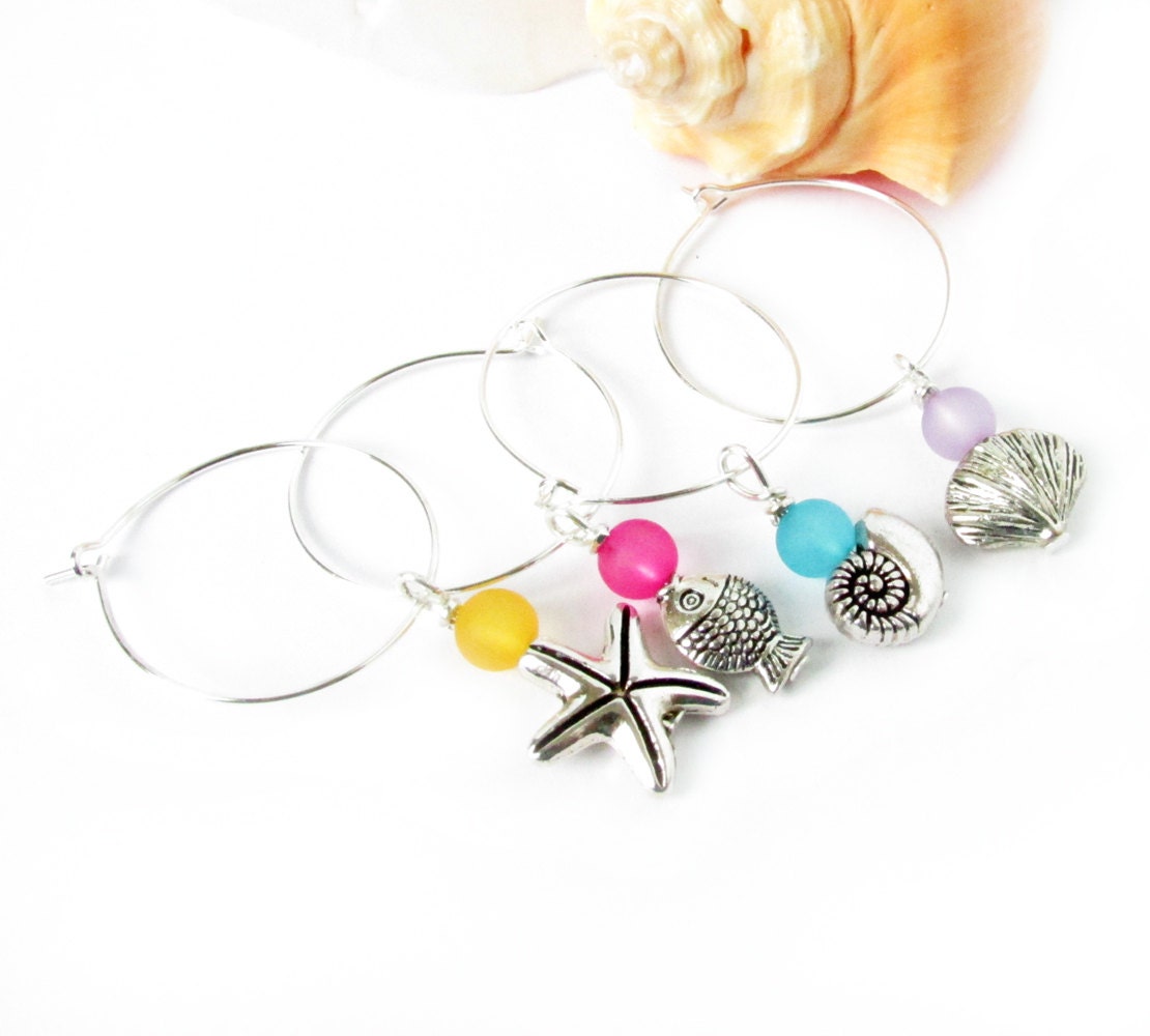 Beach Wine Glass Charms – Coastal Drink Markers with Starfish, Fish & Shell, Set of 4