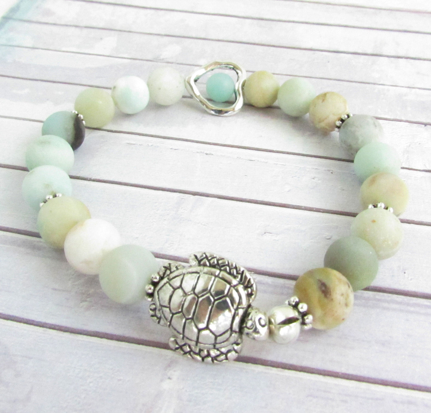 Sea Turtle Charm Bracelet – Amazonite Stone & Heart Bead, Handmade Coastal Jewelry Gift