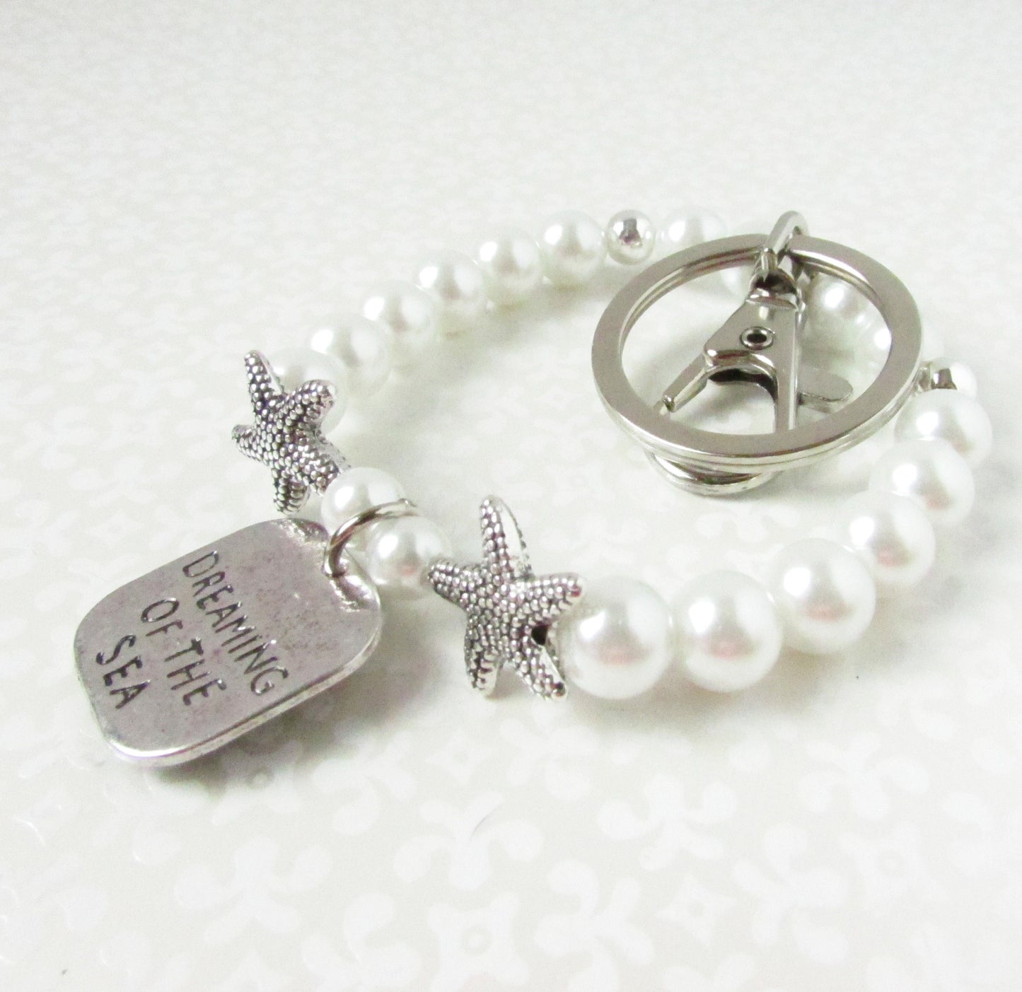 Pearl Bracelet Keychain – Starfish Charms & Beach Quote Wristlet, Elegant Coastal Gift for Her