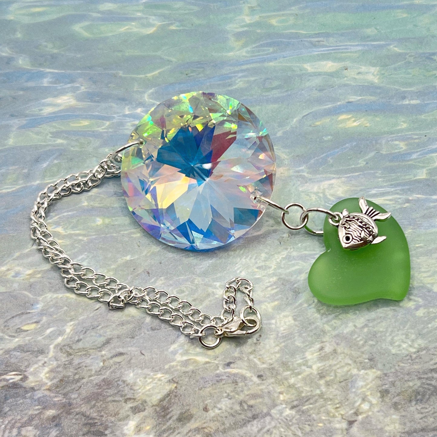 Crystal Prism Sun Catcher Car Charm – Starfish or Heart, Rainbow Light Rear View Mirror Dangle