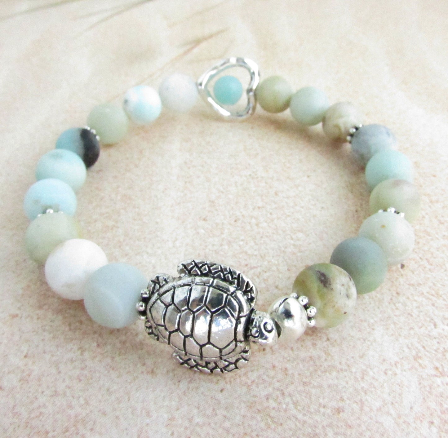 Sea Turtle Charm Bracelet – Amazonite Stone & Heart Bead, Handmade Coastal Jewelry Gift