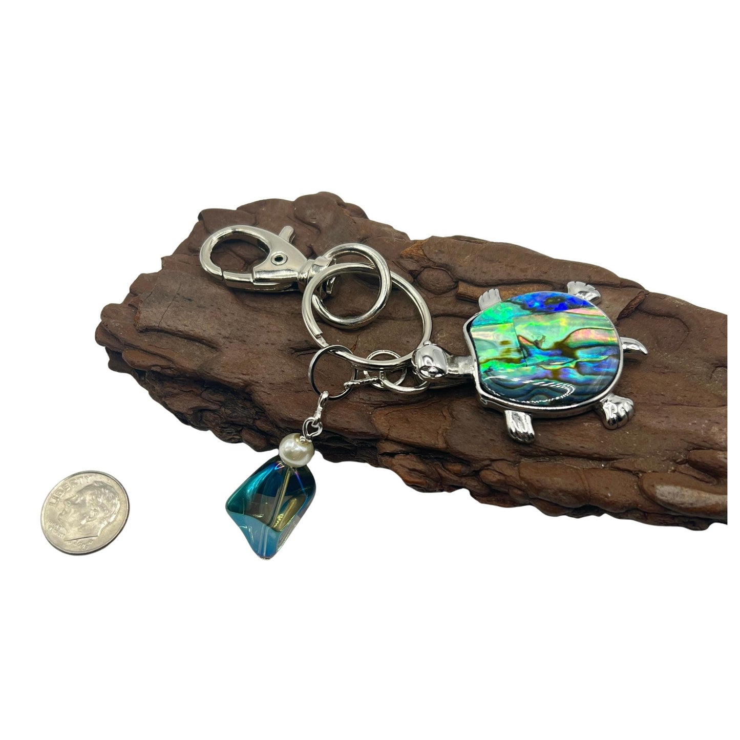 Abalone Shell Sea Turtle Keychain – Pearl Bead Coastal Keyring, Nature-Inspired Beach Gift
