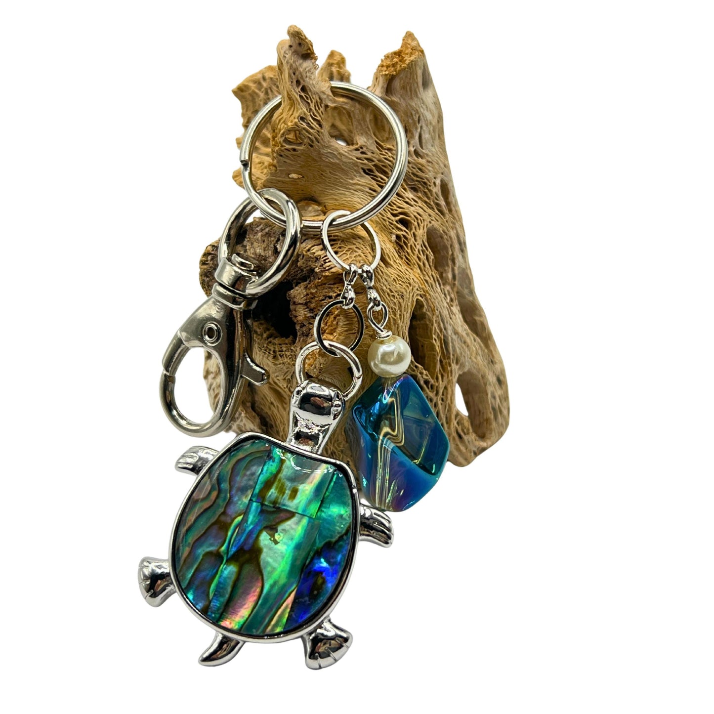 Abalone Shell Sea Turtle Keychain – Pearl Bead Coastal Keyring, Nature-Inspired Beach Gift
