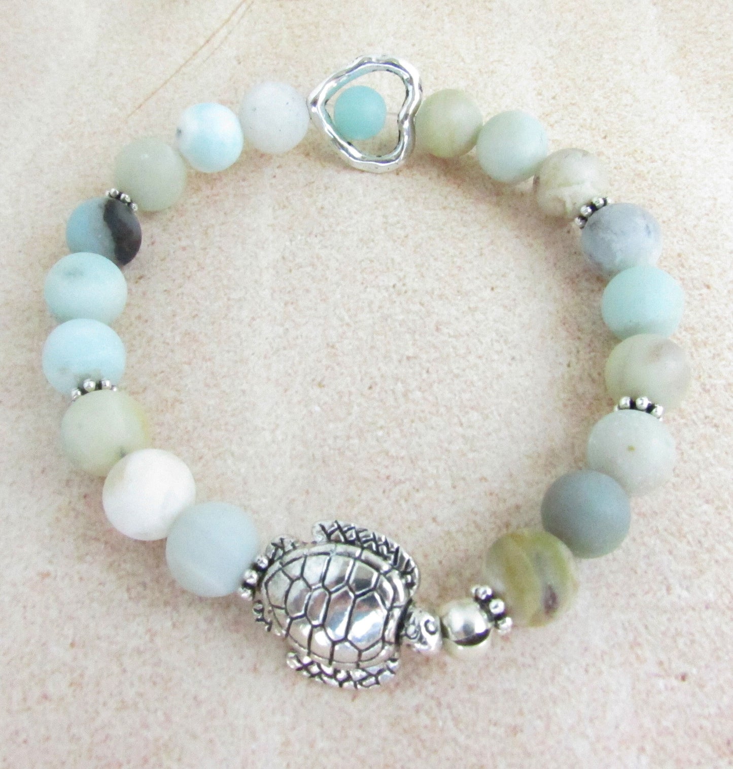Sea Turtle Charm Bracelet – Amazonite Stone & Heart Bead, Handmade Coastal Jewelry Gift