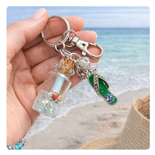 Beach Bottle Keychain – Rhinestone Flip Flop Charm with Sand & Shells, Coastal Gift for Her
